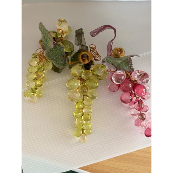 Non Brand Other - Glass Grapevine Christmas Ornaments Set Of 3 In Green & Pink With Ribbon & Leaf